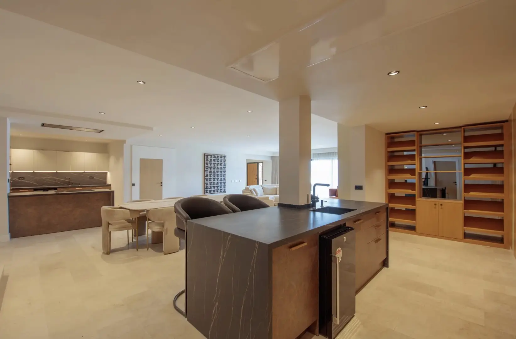 Fitted kitchen